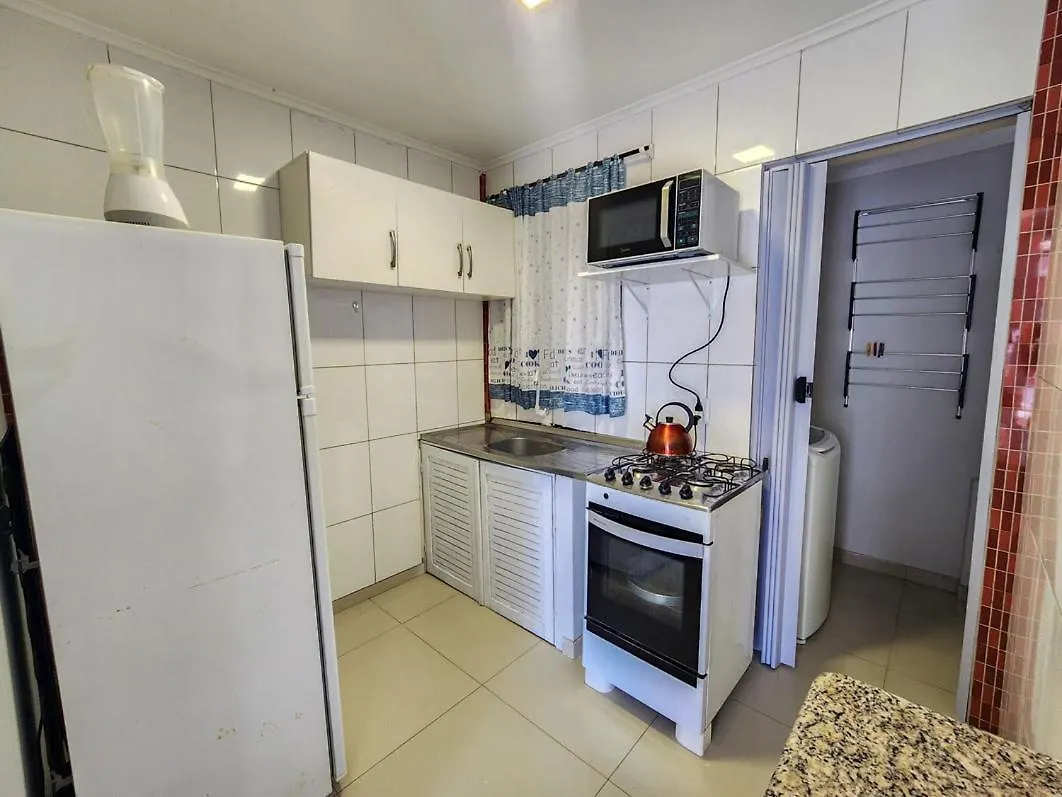 Apto El Shadday 301 Cento E Cinquenta Metros Do Mar Bombinhas Apartment